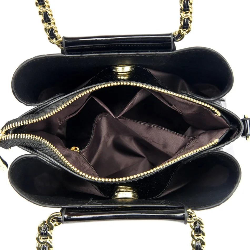 The Signature Carry Bag