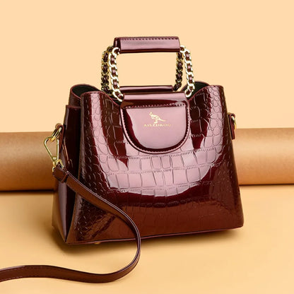 The Signature Carry Bag