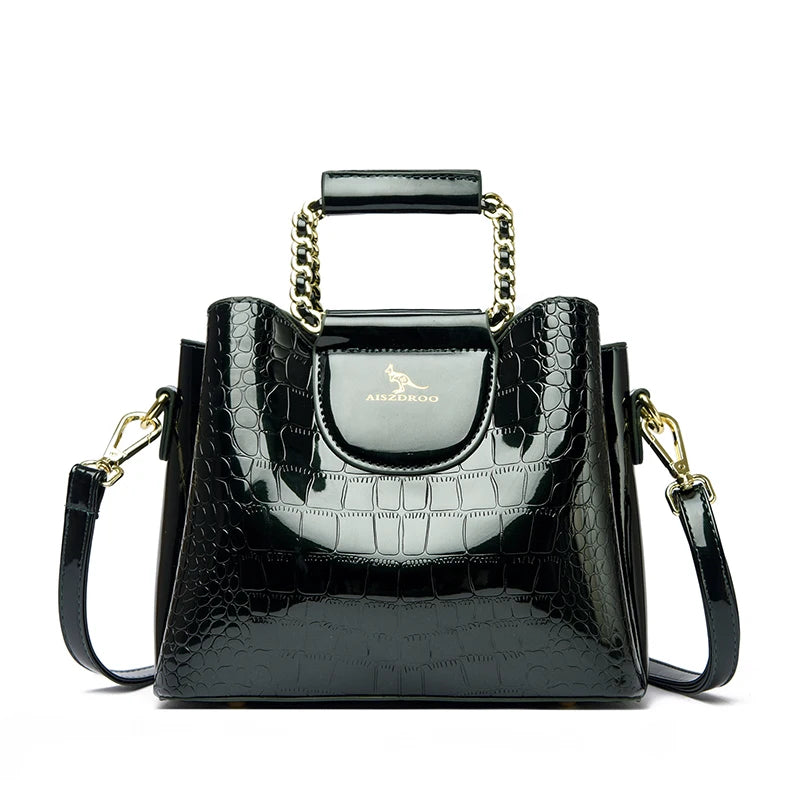 The Signature Carry Bag