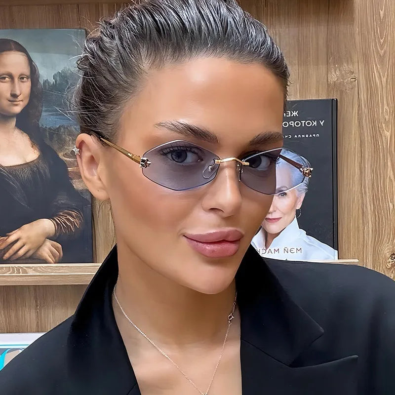 The Offbeat Frame Sunglasses