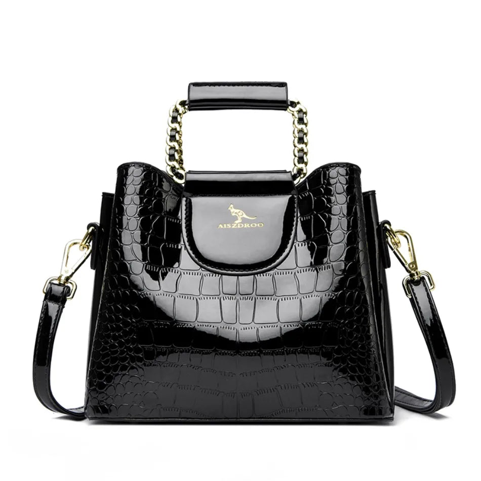 The Signature Carry Bag