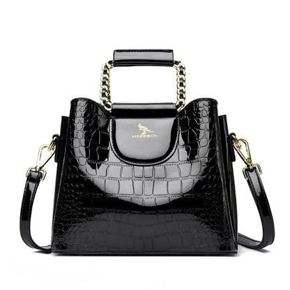 The Signature Carry Bag